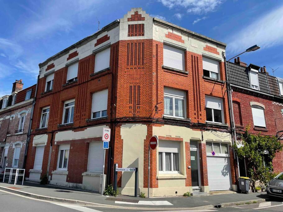 Appartement Calme Et Lumineux - Parking Privatif - Metro A 5Mn Mons-en-Baroeul Buitenkant foto